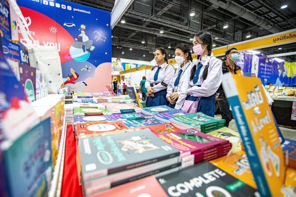 中國(guó)圖書在曼谷國(guó)際書展受青睞